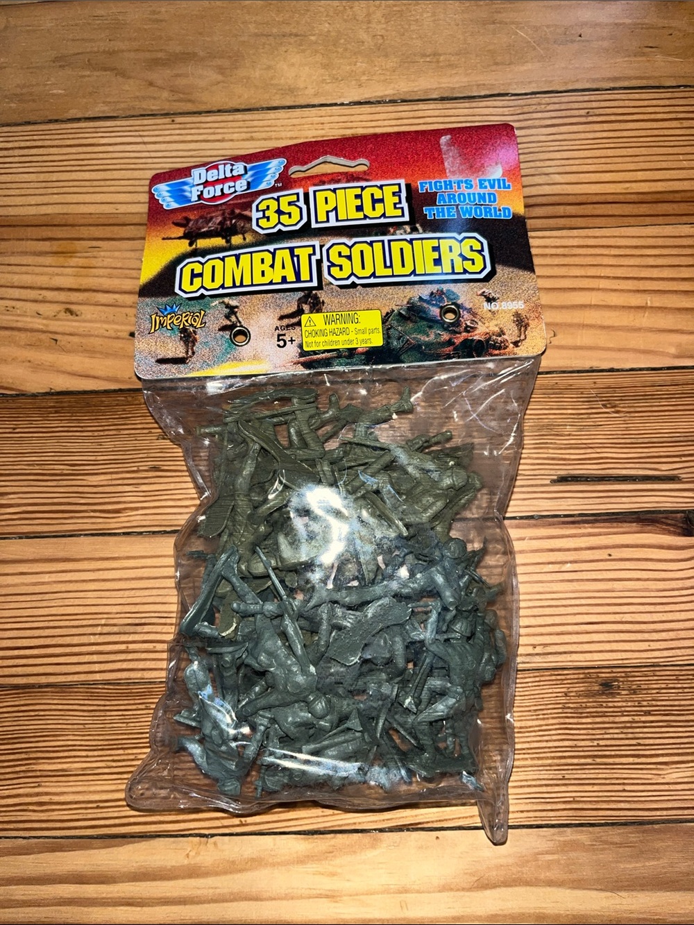 Delta Force 35 Piece Combat Soldiers Figures